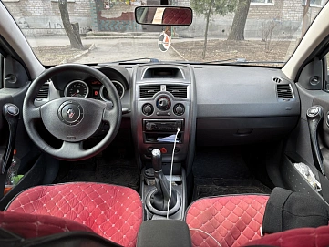 Renault Megane, 2005г, передний привод, механика