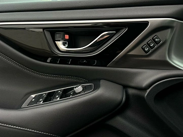 Subaru Outback, 2020г, передний привод, автомат