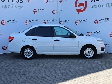 Lada (ВАЗ) Granta, 2017г, передний привод, механика