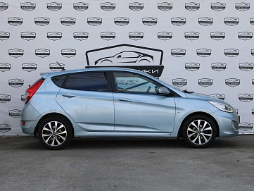 Hyundai Solaris, 2013г, передний привод, автомат