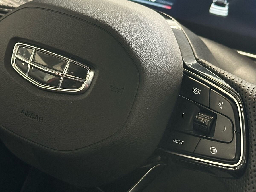 Geely Coolray, 2023г., передний привод, робот