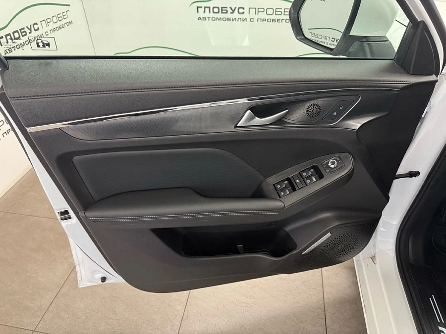 Haval Jolion, 2023г., полный привод, робот