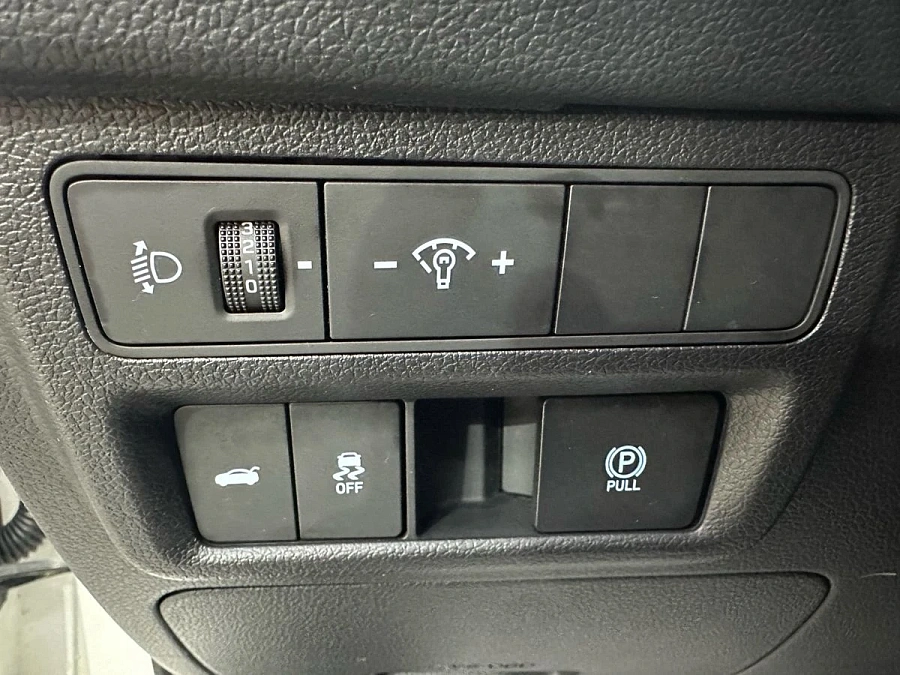 Hyundai Sonata, 2021г., передний привод, автомат