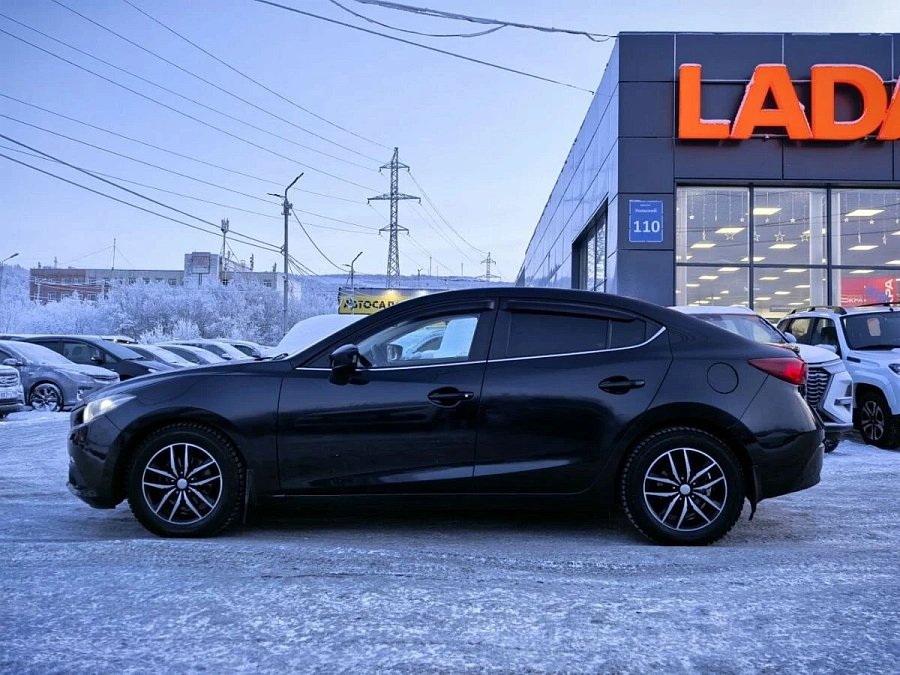 Mazda 3, 2014г., передний привод, механика