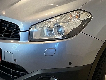 Nissan Qashqai, 2010г, передний привод, автомат