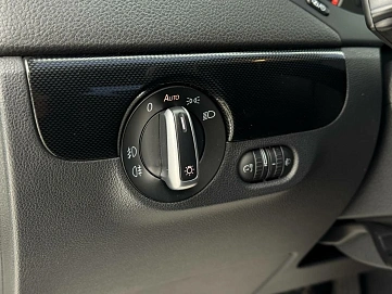 Volkswagen Jetta, 2012г, передний привод, автомат