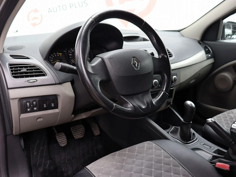 Renault Fluence, 2012г., передний привод, механика