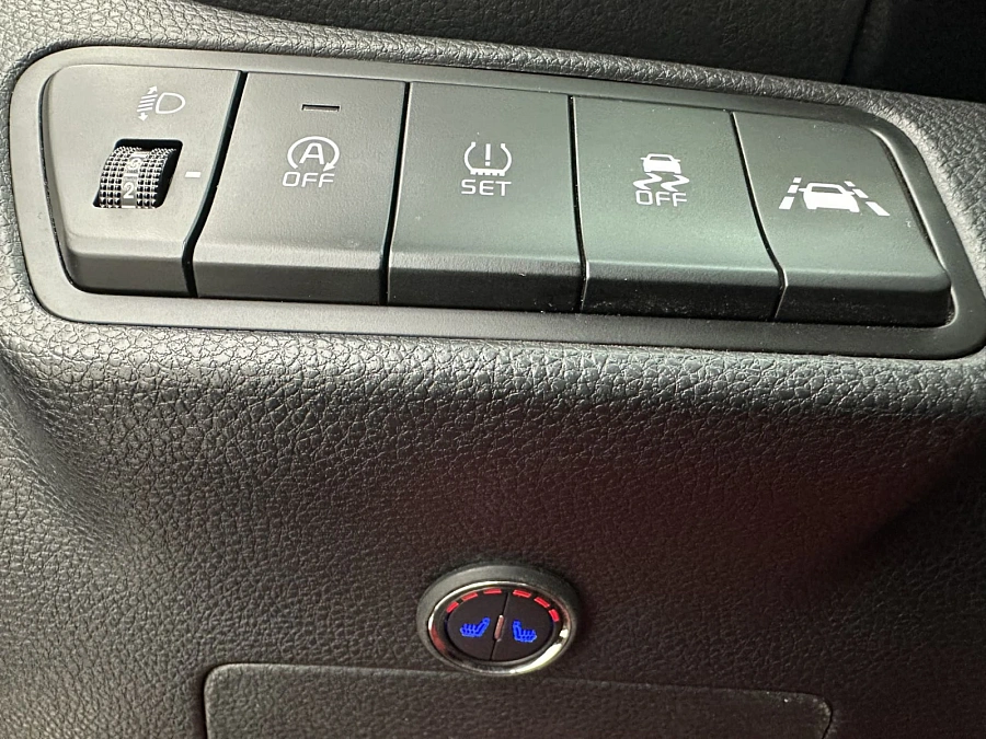 Kia KX3, 2021г., передний привод, вариатор