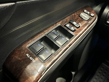 Toyota Camry, 2017г, передний привод, автомат