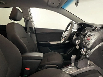 Kia Rio, 2013г, передний привод, автомат