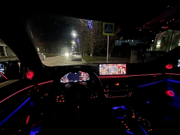 BMW 5 серии, 2021г, задний привод, автомат