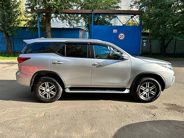 Toyota Fortuner, 2018г, полный привод, автомат
