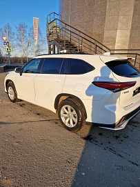 Toyota Crown Kluger, 2021г, полный привод, автомат