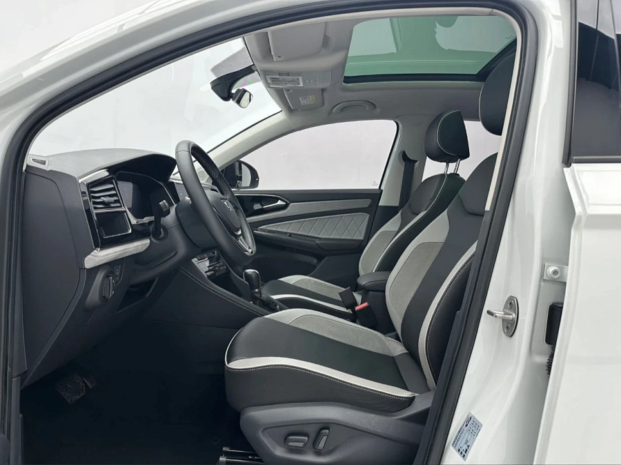 Jetta VS7, 2022г., передний привод, автомат