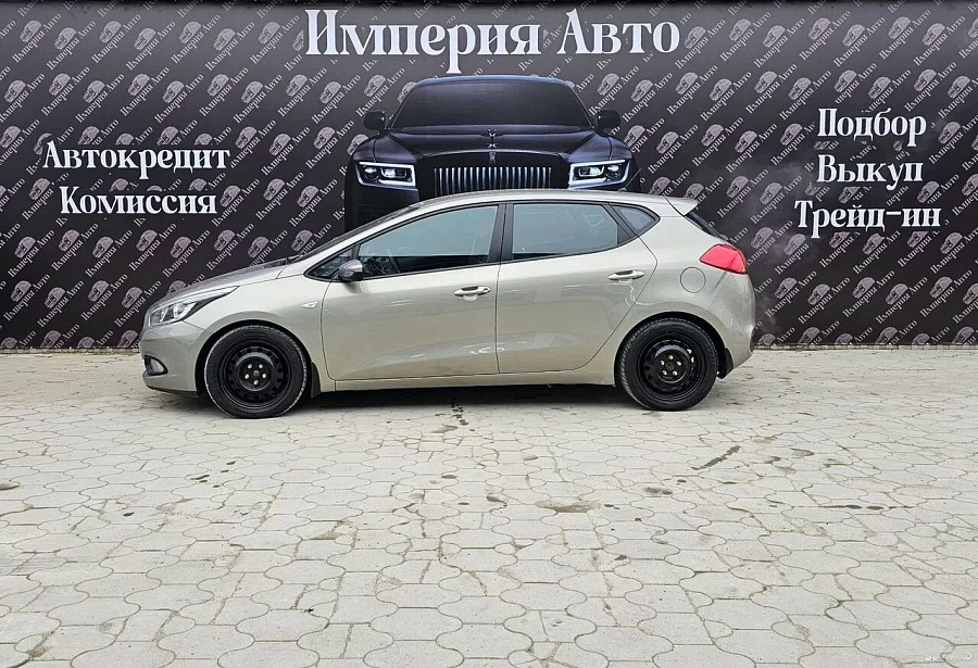 Kia Ceed, 2015г., передний привод, автомат