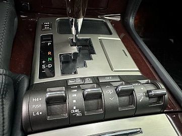 Lexus LX, 2015г, полный привод, автомат
