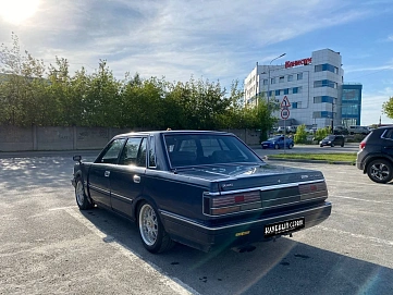 Nissan Cedric, 1986г, задний привод, автомат