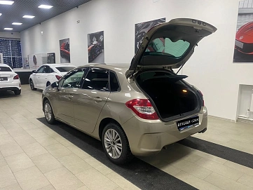 Citroen C4, 2012г, передний привод, автомат