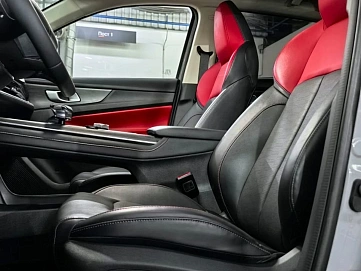 Changan UNI-S (CS55 Plus), 2024г, передний привод, робот