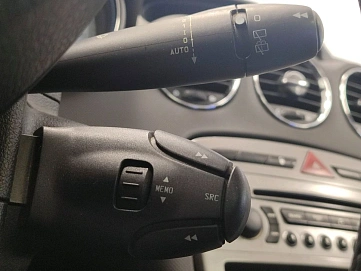 Peugeot 308, 2008г, передний привод, автомат