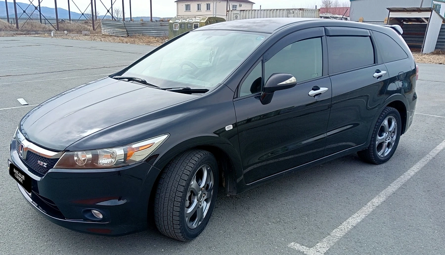 Honda Stream, 2008г., передний привод, автомат