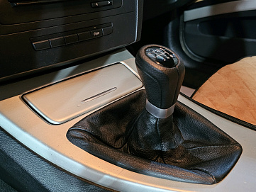 BMW , 2008г., задний привод, механика