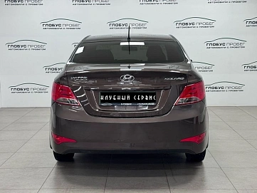 Hyundai Solaris, 2014г, передний привод, автомат