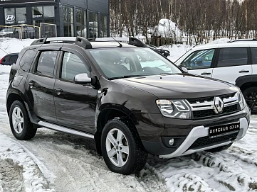 Renault Duster, 2017г, полный привод, автомат