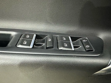 Geely Atlas, 2018г, передний привод, автомат