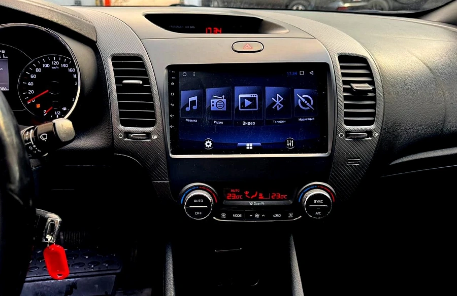 Kia Cerato, 2017г., передний привод, автомат