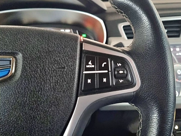 Geely Atlas, 2019г, передний привод, автомат