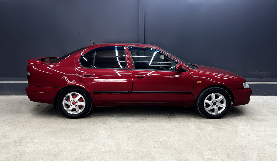 Nissan Primera, 1998г., передний привод, механика