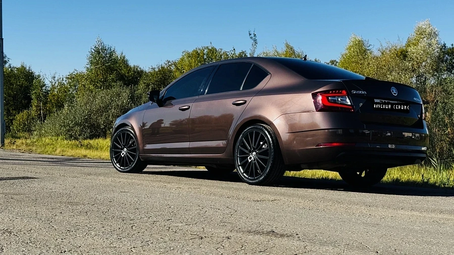 Skoda Octavia, 2018г., передний привод, робот