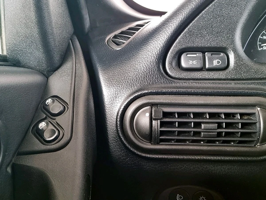 Chevrolet Niva, 2018г., полный привод, механика