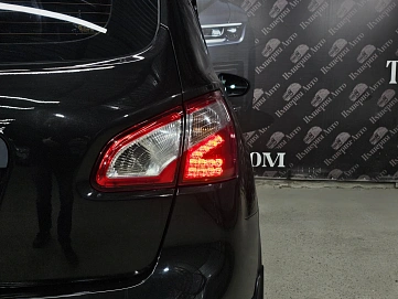 Nissan Qashqai, 2013г, передний привод, вариатор