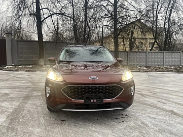 Ford Escape, 2021г, передний привод, автомат