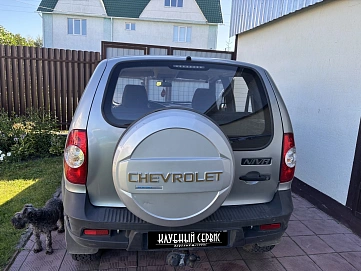 Chevrolet Niva, 2015г, полный привод, механика