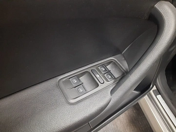 Skoda Yeti, 2016г, полный привод, робот