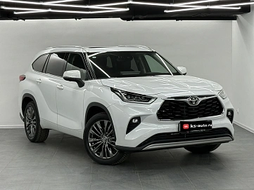 Toyota Highlander, 2026г, полный привод, автомат