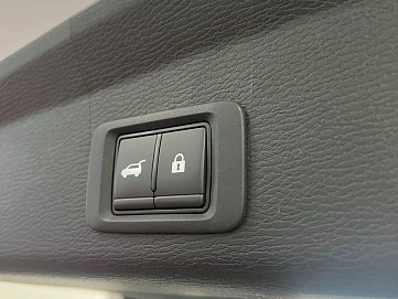 Mitsubishi Outlander, 2023г, передний привод, вариатор