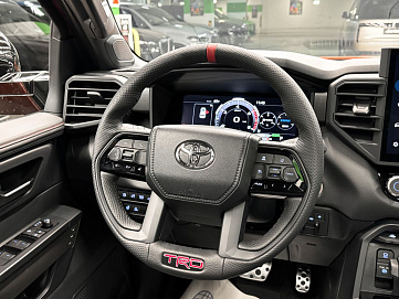 Toyota Sequoia, 2024г, полный привод, автомат