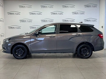 Lada (ВАЗ) Vesta, 2022г, передний привод, автомат