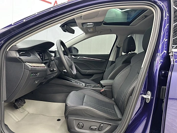 Skoda Octavia, 2022г, передний привод, робот