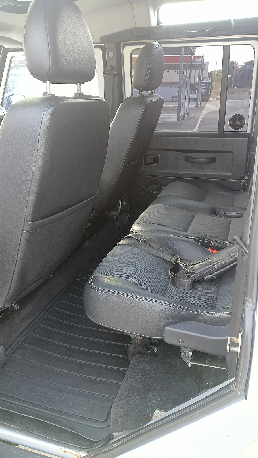 Land Rover Defender, 2013г., полный привод, механика