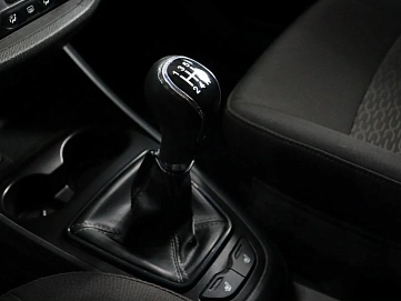 Lada (ВАЗ) Vesta, 2021г, передний привод, механика