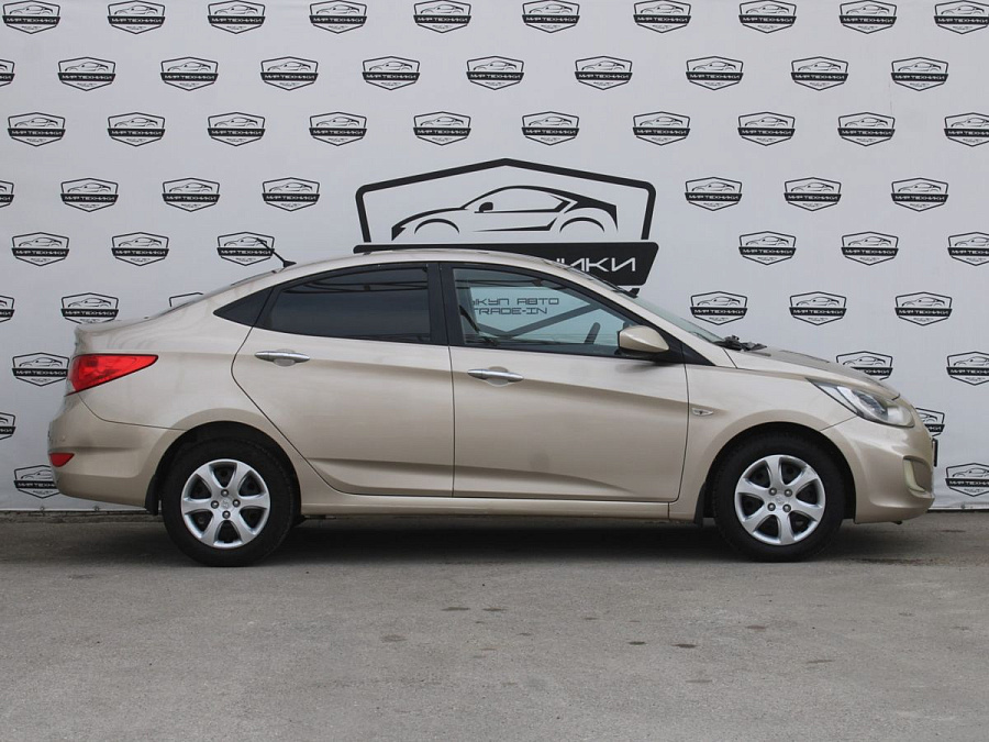 Hyundai Solaris, 2011г., передний привод, механика