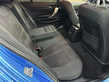 BMW 1 серии, 2018г, задний привод, автомат