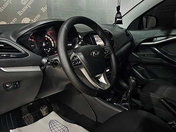 Lada (ВАЗ) Vesta, 2022г, передний привод, механика