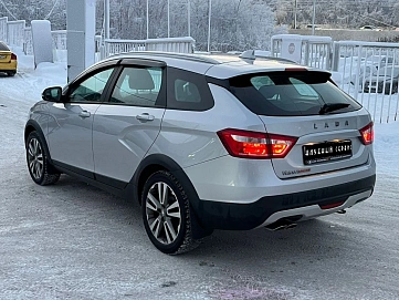 Lada (ВАЗ) , 2022г., передний привод, вариатор