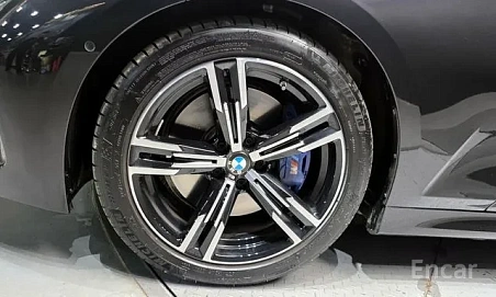 BMW 3 серии, 2025г, задний привод, автомат